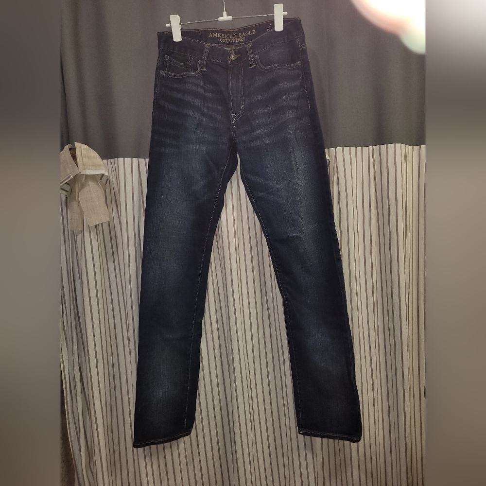 EUC American Eagle Outfitters Men's Dark Blue Jeans Size 29x34
